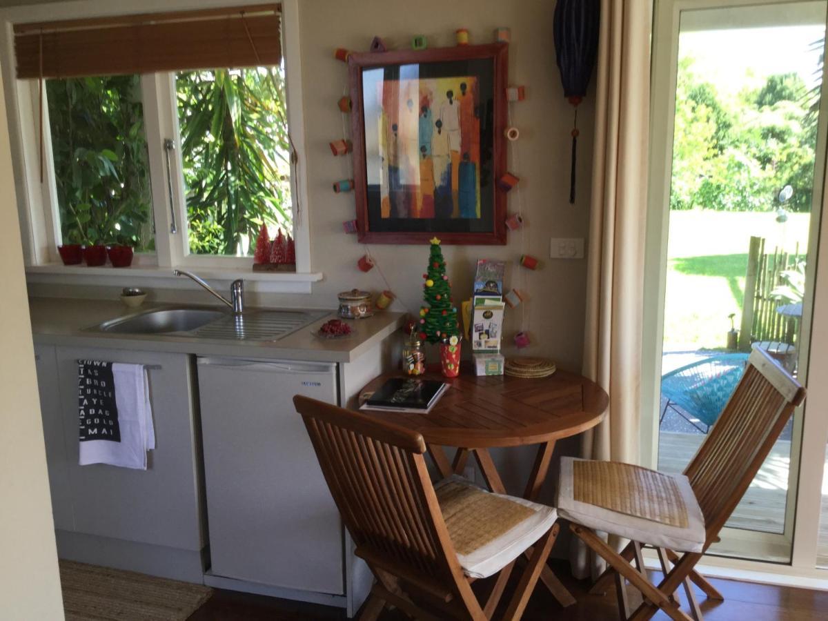Sundari Retreat Bed & Breakfast Otaki ภายนอก รูปภาพ